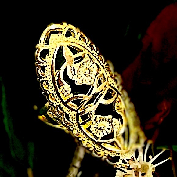 Gold Plated Daisy Stretched Boho Ring - Picture 6 of 15